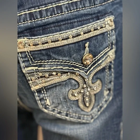 Rock Revival Women’s Bootcut Jeans Blue Denim Mid Rise Silver Accents Size 29
